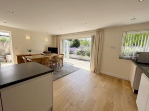 Photo 15- click for photo gallery